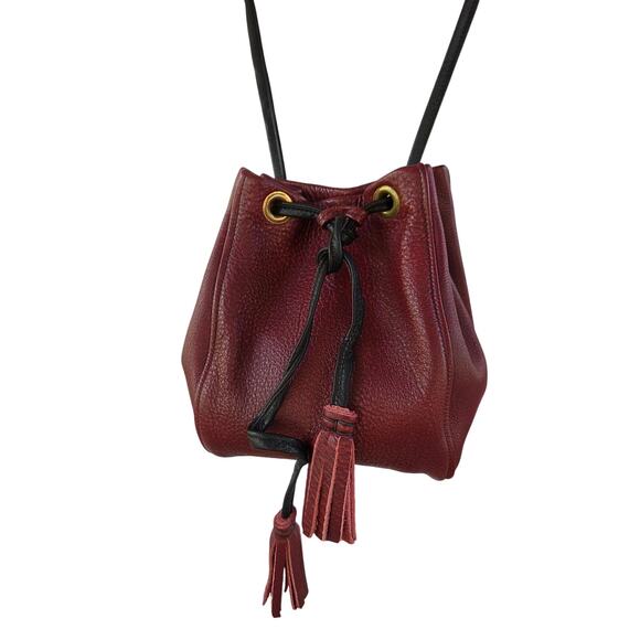 Red Pebble Leather Bucket Crossbody Bag Black Strap & Tassels Drawstring Boho - Picture 4 of 12